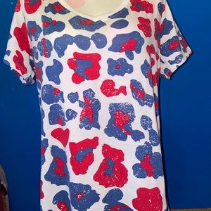 LuLaRoe Christy Tee, size M